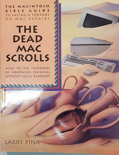 Libro di 488 pagine The dead Mac scrolls