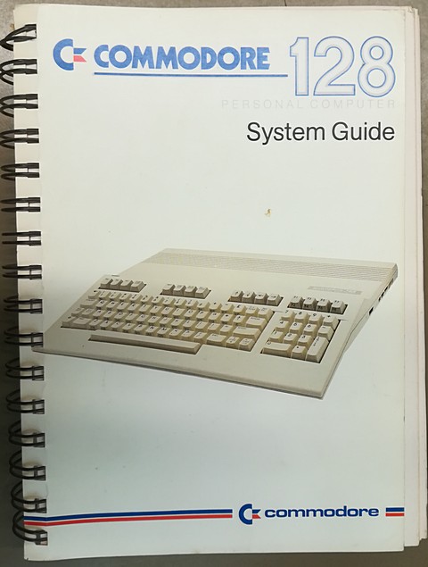 Manuale di 500 pagine commodore 128 system guide